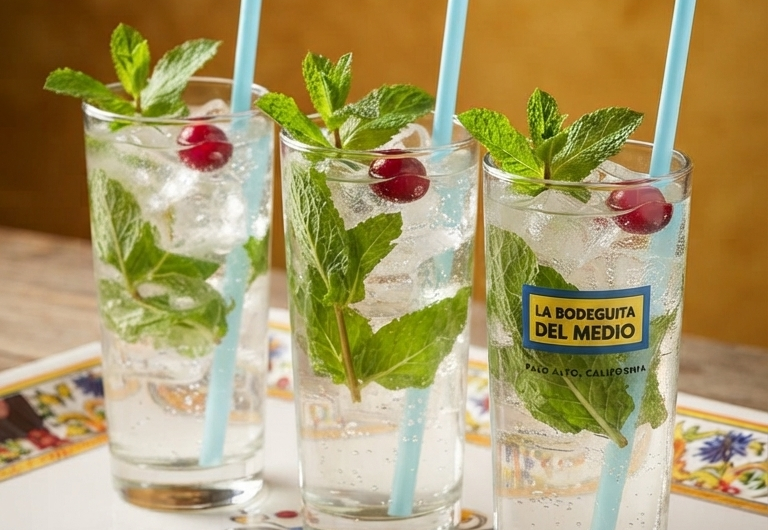 Lemonade-Mint Rum Cooler: A Refreshing Mojito Twist Recipe