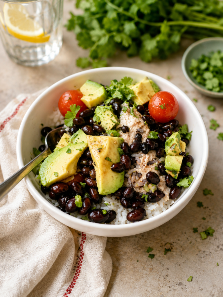 healthy-mediterranean-chicken-rice-bow
